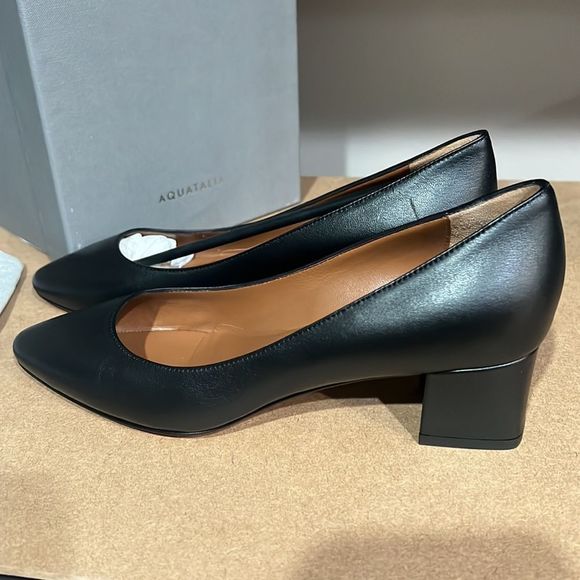 Shoes   - Picture 3 of 6